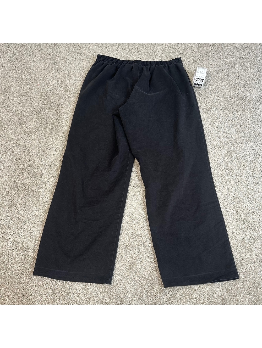 Alfred Dunner black cropped pants